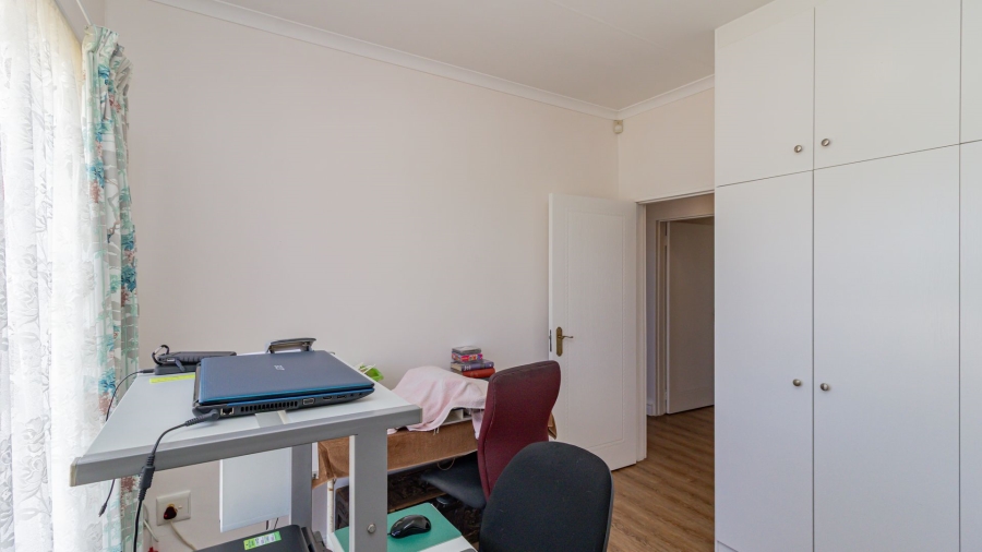 3 Bedroom Property for Sale in Chanteclair Western Cape